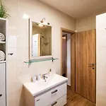 Apartmaji Banonia 